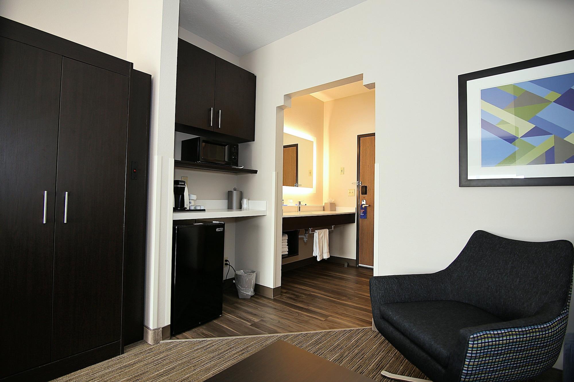 Holiday Inn Express Hotel & Suites Ashland By Ihg Dış mekan fotoğraf