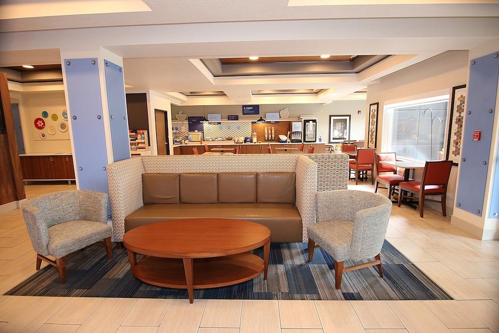 Holiday Inn Express Hotel & Suites Ashland By Ihg Dış mekan fotoğraf